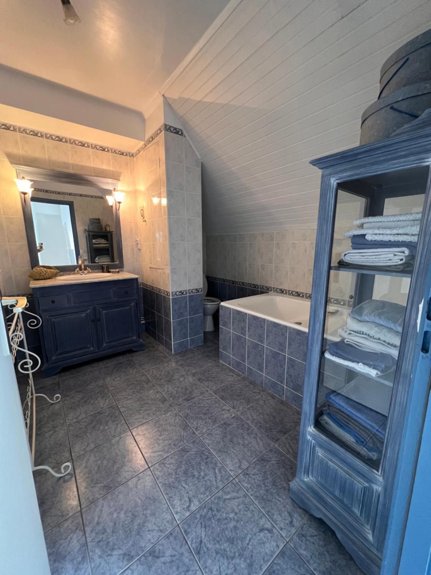 Duplex En Plein Centre, 3min